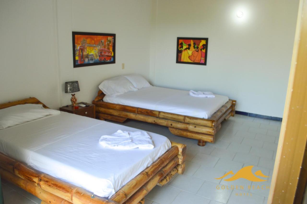 Golden Beach Hotel *